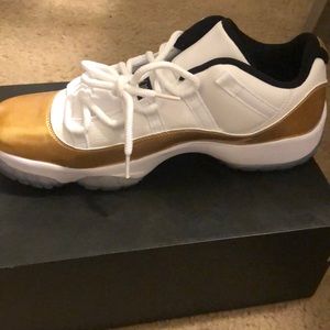 Air Jordan 11 retro low
